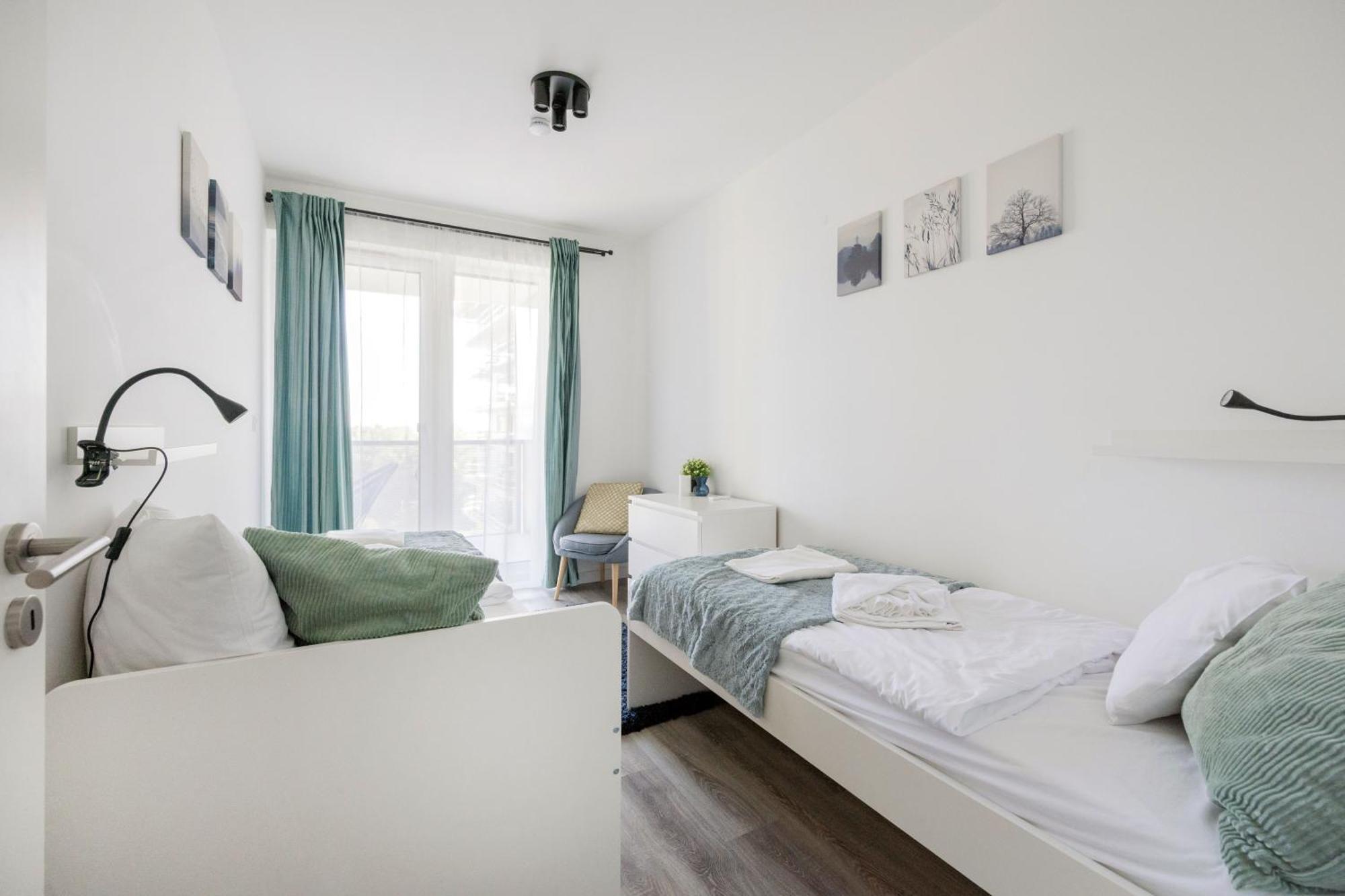 Modern Riverfront Apartment With Free Parking Budapeşte Dış mekan fotoğraf