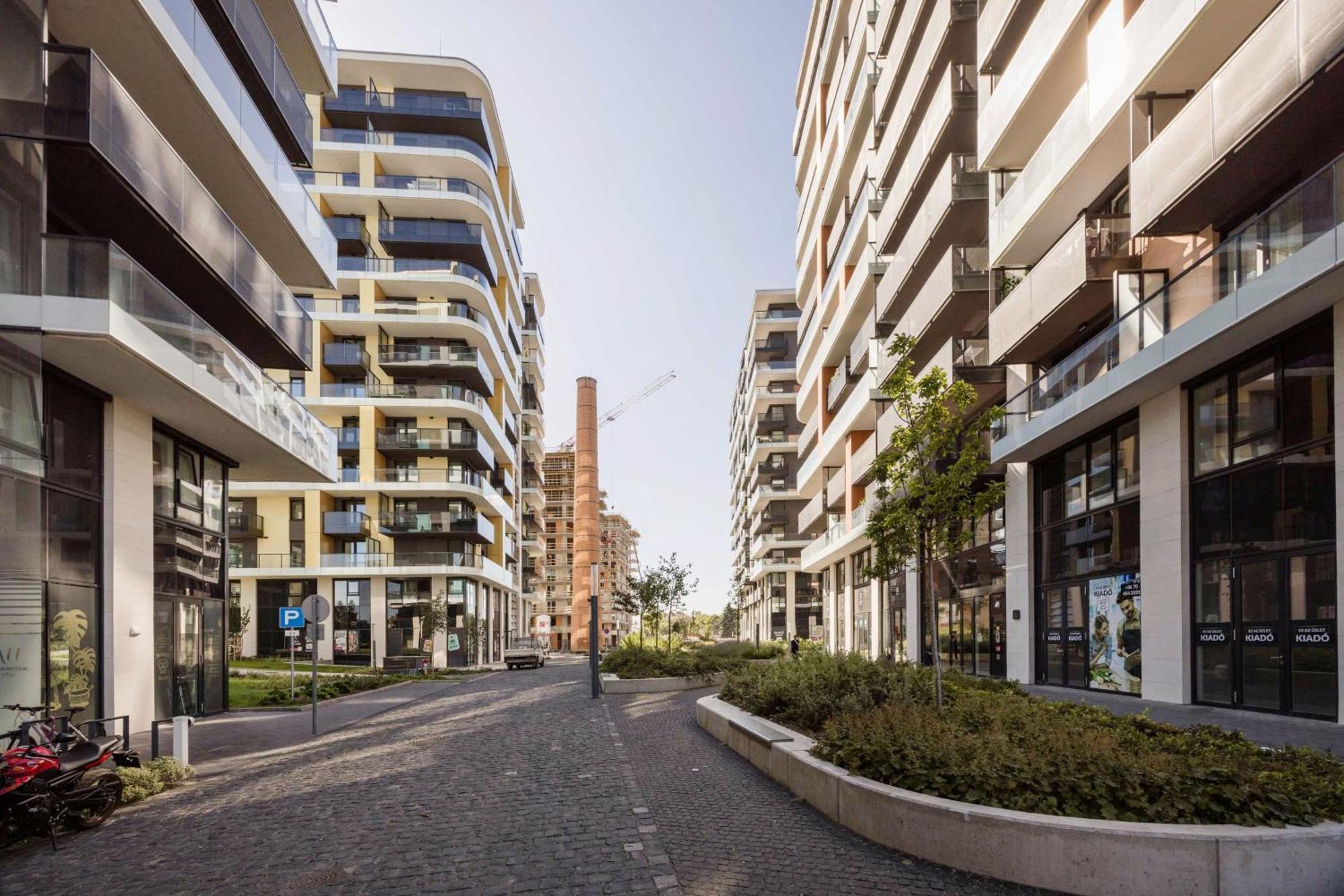Modern Riverfront Apartment With Free Parking Budapeşte Dış mekan fotoğraf