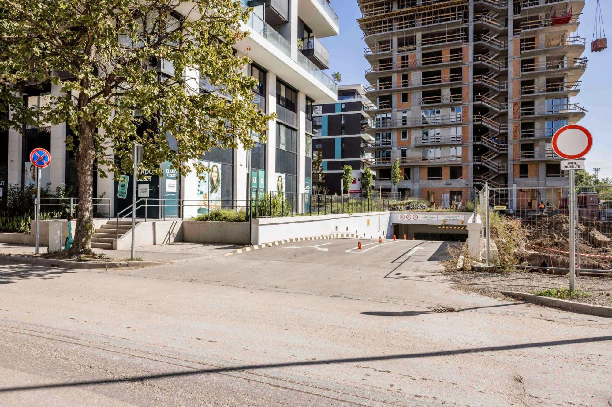 Modern Riverfront Apartment With Free Parking Budapeşte Dış mekan fotoğraf